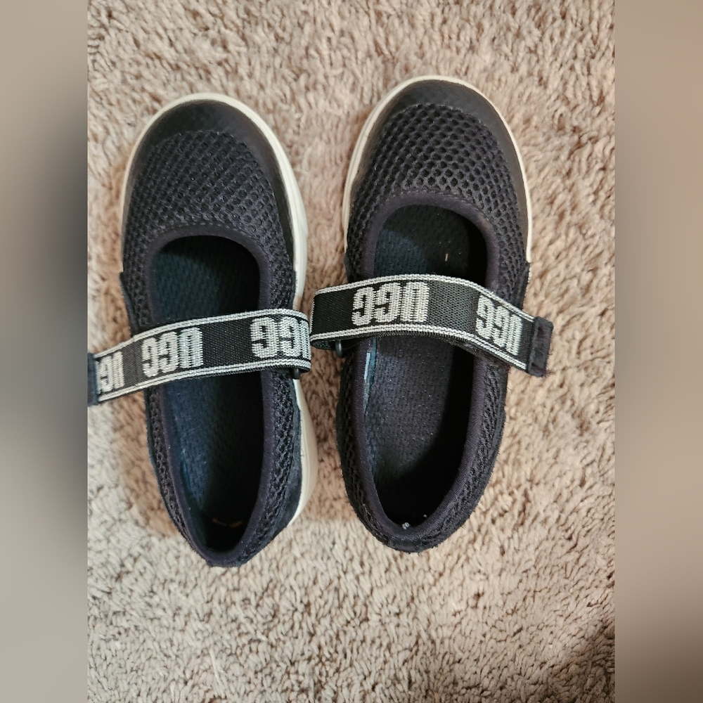 UGG Girl Shoes